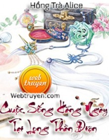 Cuộc Sống Hằng Ngày Tại Long Thần Điện